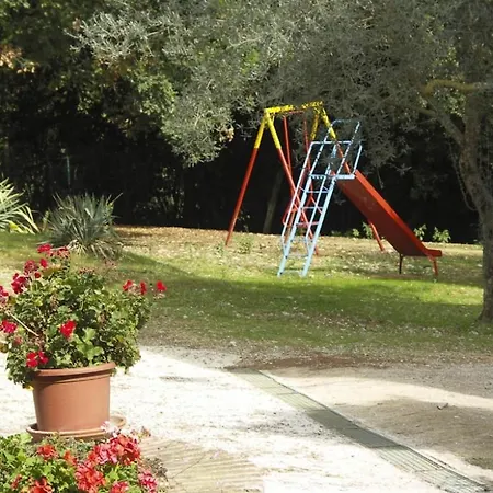 Caioncola Sleeps 4 Pool Wifi Apartman *