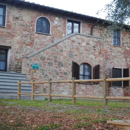 Caioncola Sleeps 4 Pool Wifi Апартаменты Ravigliano