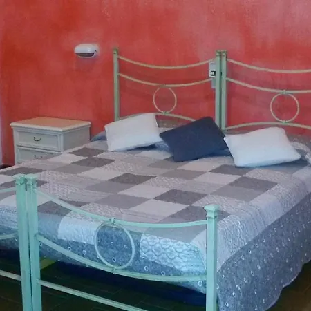 Caioncola Sleeps 4 Pool Wifi