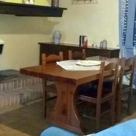 Caioncola Sleeps 4 Pool Wifi * Ravigliano