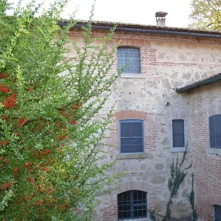 Caioncola Sleeps 4 Pool Wifi Апартаменты Ravigliano
